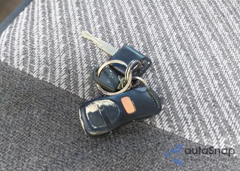 2005 Nissan Titan Xe/Se/Le из США, поврежденный, VIN 1N6BA07B05N539366